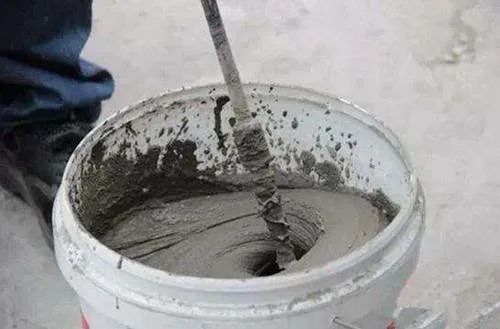 瓷砖胶贴砖，也会空鼓吗？(图2)